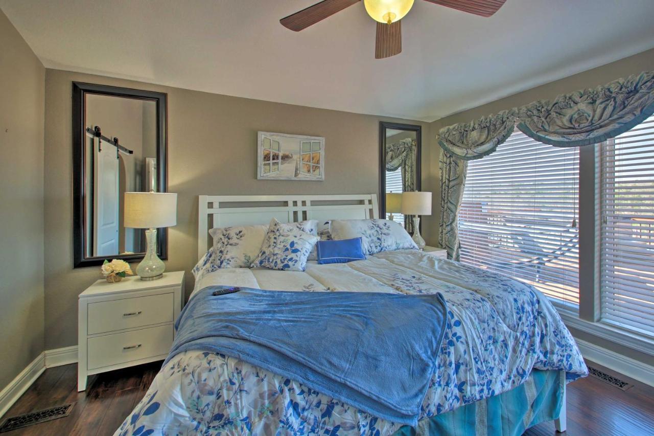 Hot Springs Waterfront Escape With Hot Tub! Exterior foto